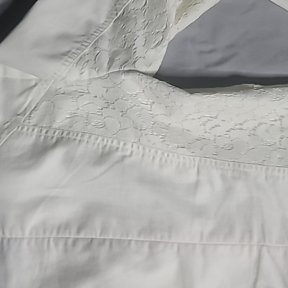 White blazer jacket with lace detail. Pockets. Medium Maurices - Picture 7 of 10